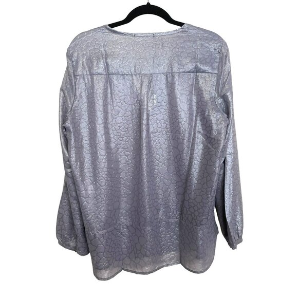 Revolve Krisa Gray Long Sleeve Blouse Size Large NWT - Picture 4 of 6